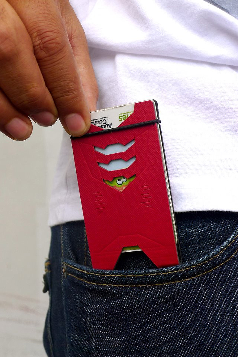 awesome-design-ideas-Cardboard-Card-Wallets-Bhavesh-Bhuthadia-1