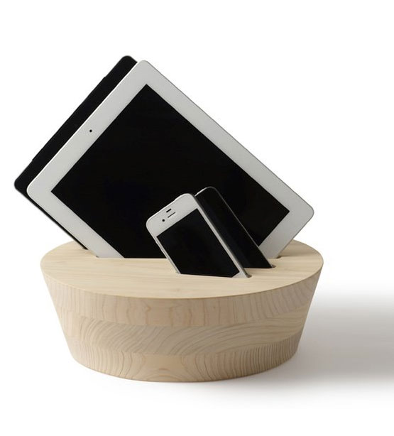 awesome-design-ideas-Charging-station-sample-Kinodai-for-iPhone-iPhad-2