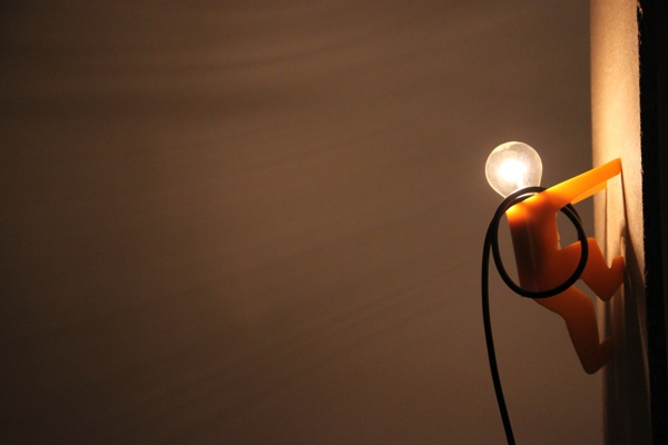 awesome-design-ideas-Tete-Ampoule-Lamp-Jonathan-Gomez-2