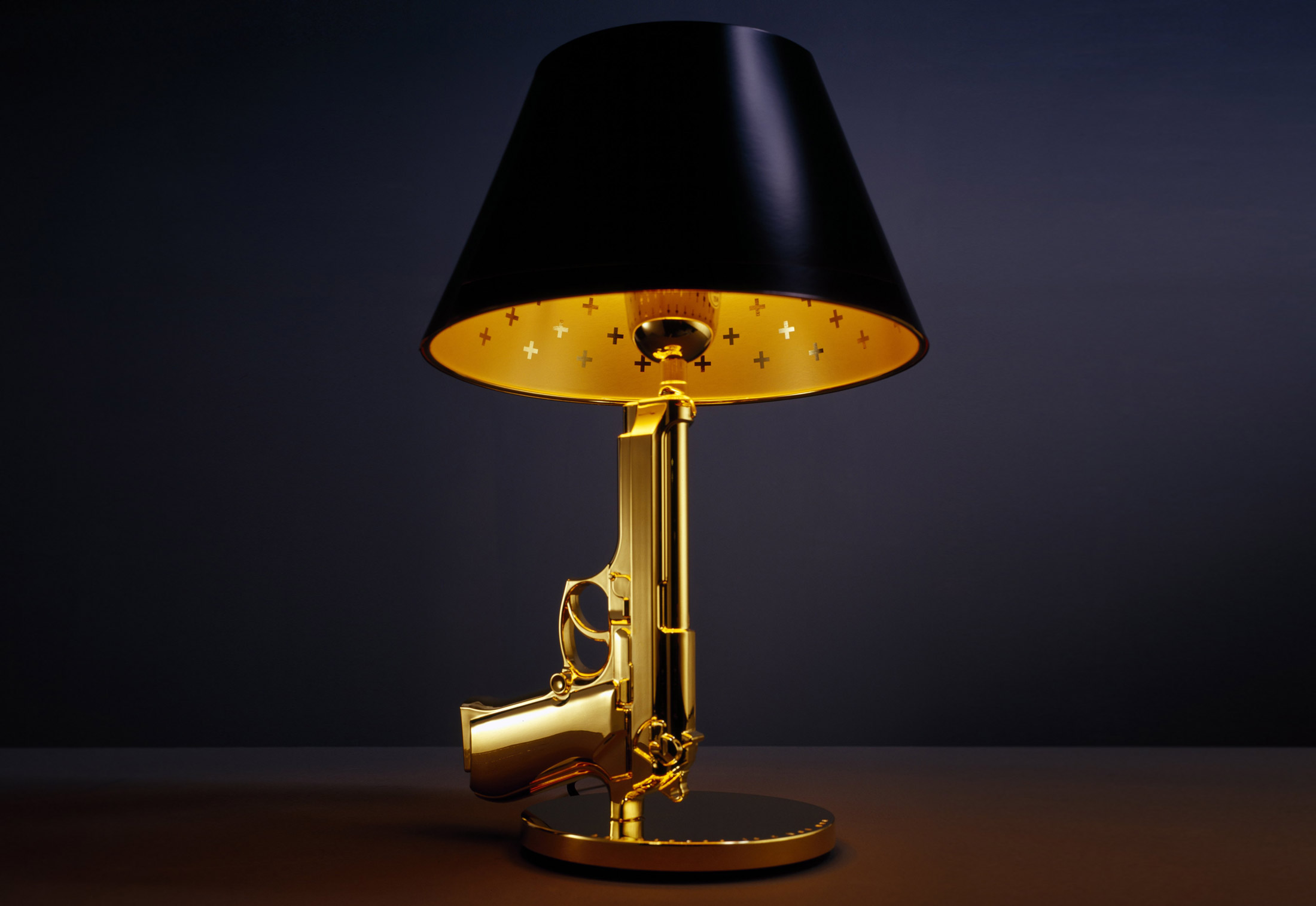 Awesome Design Ideas Bedside Gun Table Lamp By Philippe Starck