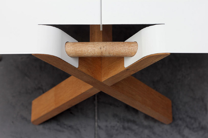 awesome-design-ideas-Intersection-Coffee-Table-Thomas-Merlin-3