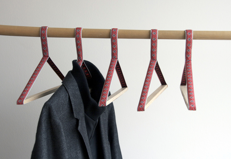 awesome-design-ideas-ADi-Coat-Hanger-Bernhard-Burkard-3